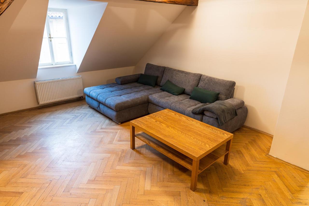 White Swan Boutique Apartments Prague Exterior photo